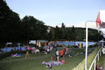 Nachtschwimmen im Freibad